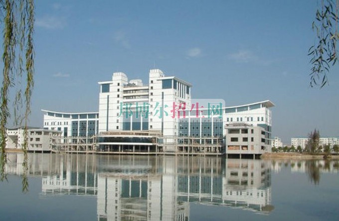 湖北工程職業(yè)學(xué)院是幾專(zhuān)