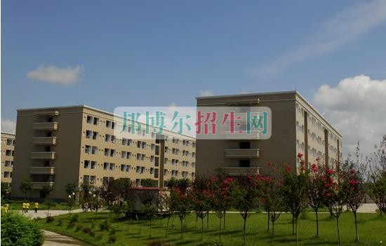 南充職業(yè)技術學院是幾專