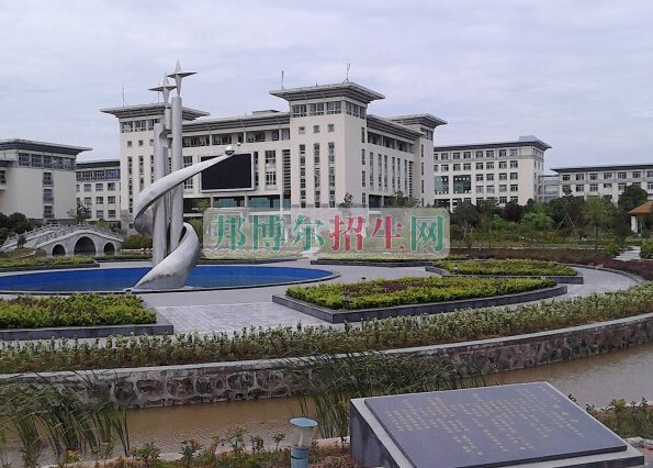 湖北中醫(yī)藥高等?？茖W(xué)校