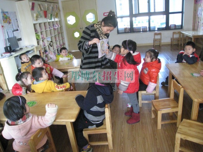 幼師專業(yè)課程設置和就業(yè)方向