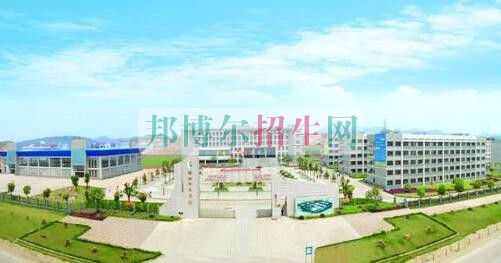 瀟湘職業(yè)學(xué)院招生辦聯(lián)系電話