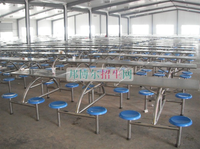 信陽職業(yè)技術(shù)學(xué)院宿舍條件