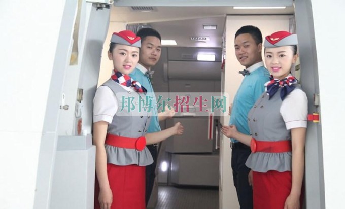 初中畢業(yè)可以學空乘嗎