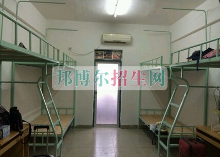 益陽醫(yī)學(xué)高等?？茖W(xué)校