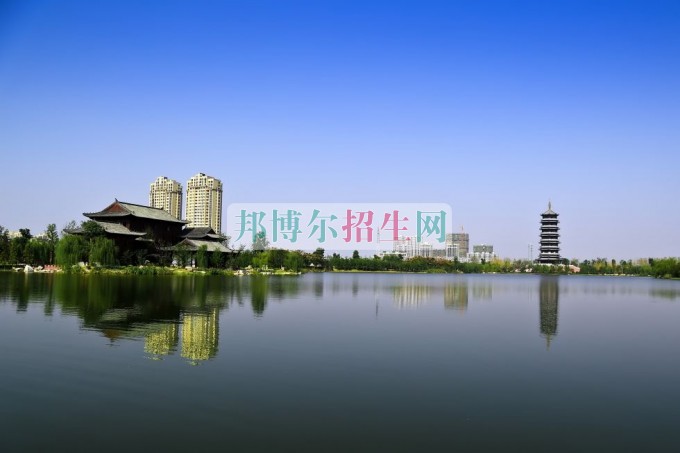 阜陽(yáng)師范學(xué)院信息工程學(xué)院周邊環(huán)境