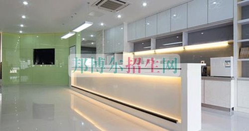 成都男生可以讀計算機應(yīng)用技術(shù)嗎