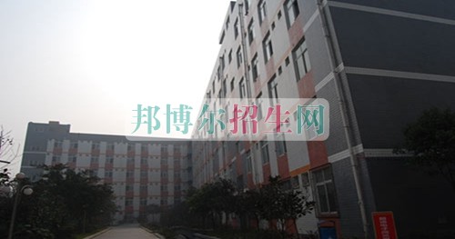 成都高中生讀移動通信技術好嗎