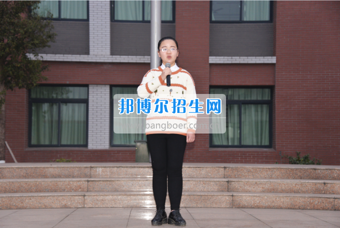 川南幼兒師范高等?？茖W(xué)校舉行新學(xué)期 “開(kāi)學(xué)第一課”活動(dòng)