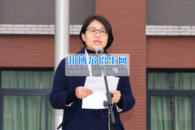 川南幼兒師范高等?？茖W(xué)校舉行新學(xué)期 “開(kāi)學(xué)第一課”活動(dòng)