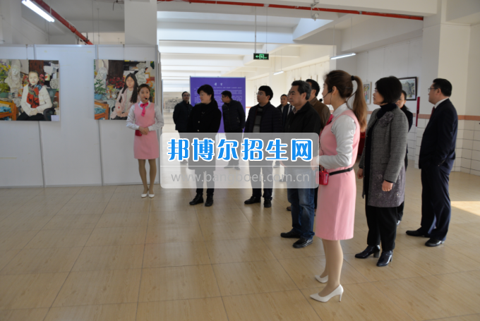 川南幼兒師范高等?？茖W(xué)校迎接隆昌縣創(chuàng)建第四屆省級(jí)文明城市測(cè)評(píng)組考評(píng)