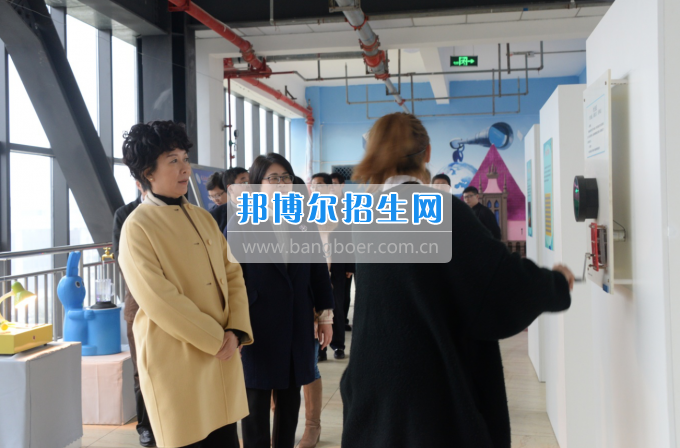 市委常委、宣傳部長潘梅到川南幼兒師范高等?？茖W(xué)校調(diào)研思想政治工作