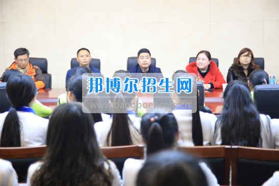 川北幼兒師范高等?？茖W校學前教育系赴南江小河職中調(diào)研