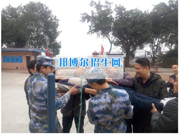 自貢市旭江職業(yè)技術(shù)學校“穿越火線”促團隊 ·“歌舞升平”迎新春