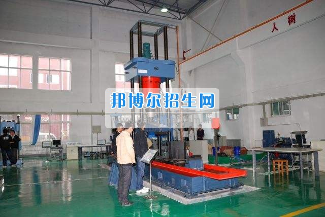 成都建筑裝飾工程技術(shù)學校哪個好