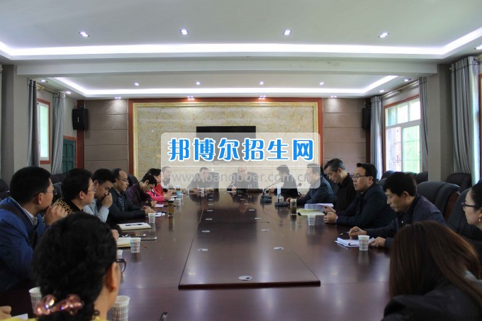 南充市教科所到南部縣職業(yè)技術(shù)學校調(diào)研義務教育教學情況