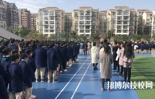 綿陽博遠藝術職業(yè)學校2
