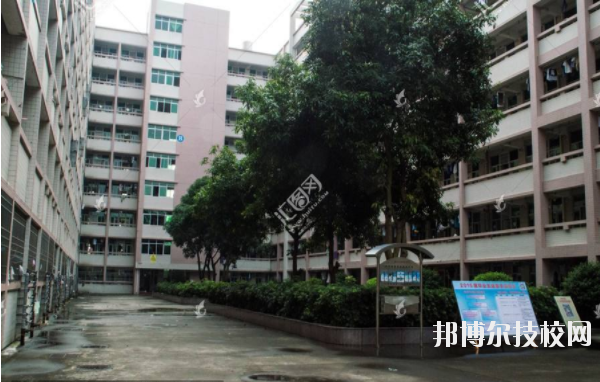陜西石油化工學校2020年報名條件、招生要求、招生對象
