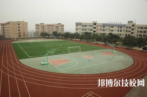 重慶第一財貿學校怎么樣、好不好