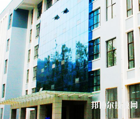 甘肅機電職業(yè)技術(shù)學院2020年招生辦聯(lián)系電話