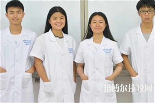 成都成醫(yī)一附院護(hù)士學(xué)校2020年報(bào)名條件、招生要求、招生對(duì)象