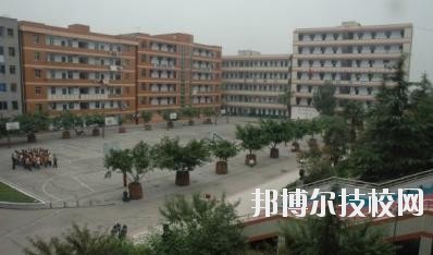 簡陽育英文武職業(yè)技術(shù)學校網(wǎng)站網(wǎng)址