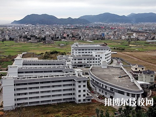 樂清市雁蕩山旅游學校2020年招生辦聯(lián)系電話