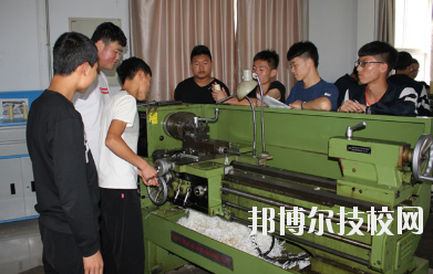 西和職業(yè)中等專業(yè)學(xué)校2020年報名條件、招生要求、招生對象