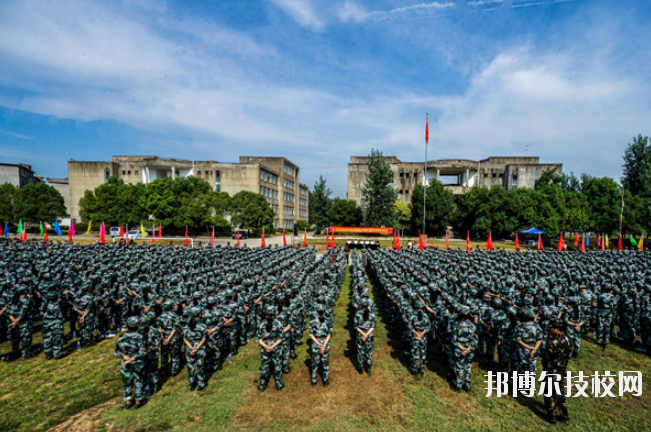 上饒衛(wèi)校2020年報名條件、招生要求、招生對象