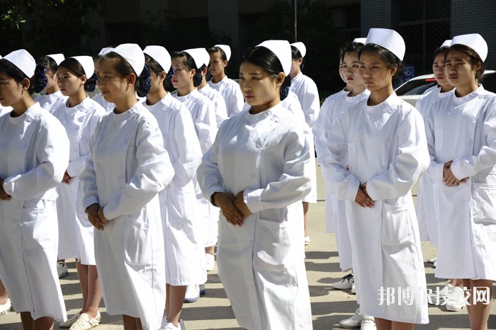 石家莊和平醫(yī)學(xué)中等專業(yè)學(xué)校2020年報名條件、招生要求、招生對象