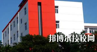 長慶石油學(xué)校2020年報(bào)名條件、招生要求、招生對象