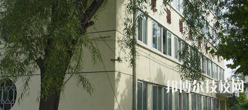 天水職業(yè)中等專業(yè)學(xué)校2020年學(xué)費(fèi)、收費(fèi)多少
