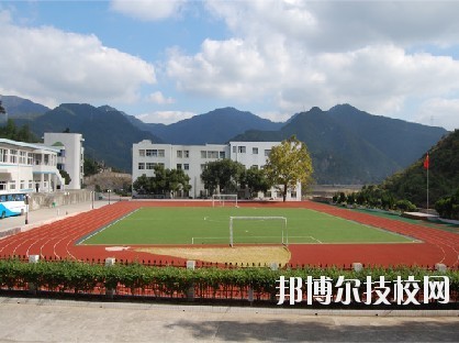 寧波四明職業(yè)高級(jí)中學(xué)2020年報(bào)名條件、招生要求、招生對(duì)象