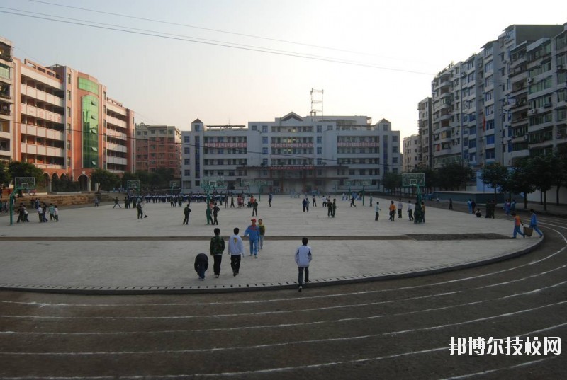 四川省鄰水縣興仁職業(yè)中學(xué)2020年報(bào)名條件、招生要求、招生對象