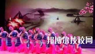 華亭職業(yè)教育中心2020年學(xué)費(fèi)、收費(fèi)多少