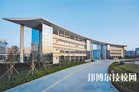 鄞州職業(yè)教育中心學(xué)校2020年報(bào)名條件、招生要求、招生對(duì)象