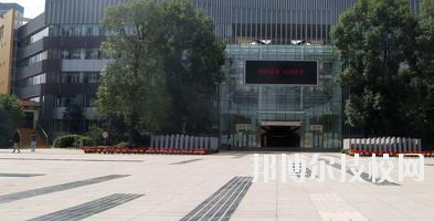 武威西牛職業(yè)技術(shù)學(xué)校2020年報(bào)名條件、招生要求、招生對(duì)象