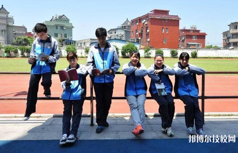 杭州建設(shè)職業(yè)學(xué)校2020年報名條件、招生要求、招生對象