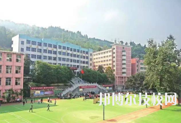重慶武隆區(qū)職業(yè)教育中心怎么樣、好不好