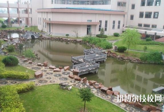 海鹽縣商貿(mào)學(xué)校2020年報名條件、招生要求、招生對象
