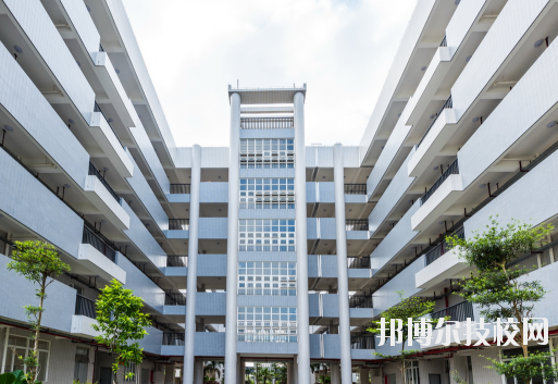 廣州財經(jīng)職業(yè)學(xué)校2020年報名條件、招生要求、招生對象