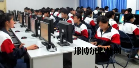 舟曲縣職業(yè)中學(xué)2020年學(xué)費、收費多少