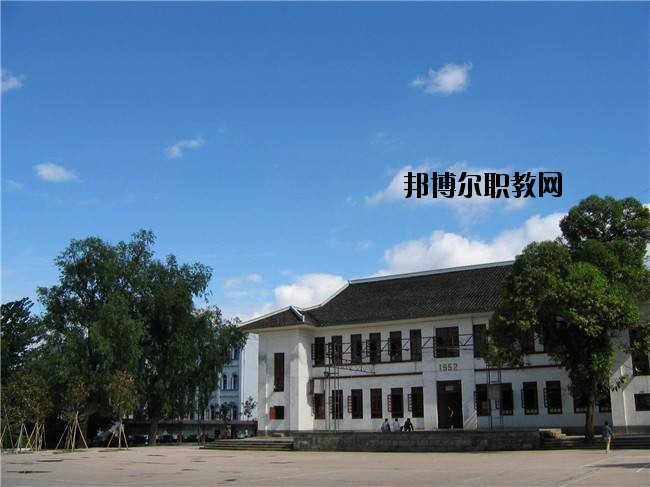 四川省儀隴縣柳埡職業(yè)中學(xué)2020年報(bào)名條件、招生要求、招生對(duì)象