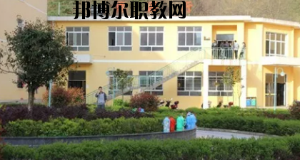 康縣職業(yè)技術(shù)學(xué)校2020年報名條件、招生要求、招生對象