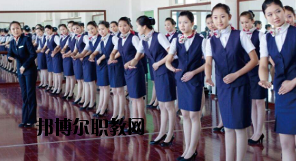 平?jīng)龊嗤殬I(yè)技術(shù)學(xué)校2020年報(bào)名條件、招生要求、招生對(duì)象