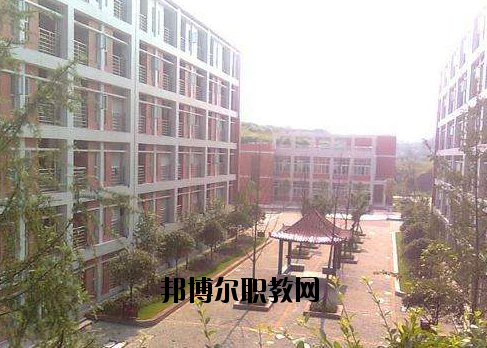 樂清虹橋職業(yè)技術(shù)學(xué)校怎么樣，好不好