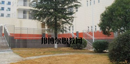 浦北第一職業(yè)技術(shù)學(xué)校2020年報名條件、招生要求、招生對象
