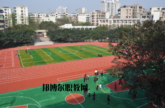 重慶合川職業(yè)教育中心2020年報(bào)名條件、招生要求、招生對(duì)象
