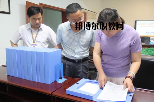 南充外國語中等專業(yè)學(xué)校2020年報名條件、招生要求、招生對象