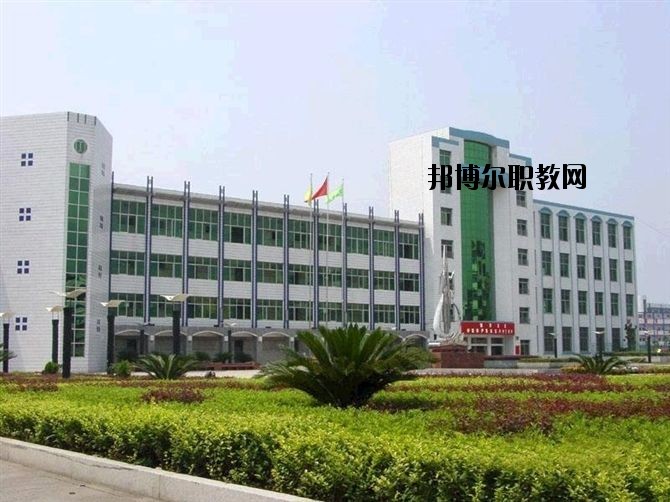 萍鄉(xiāng)交通職業(yè)學(xué)校怎么樣、好不好