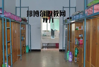 南充數(shù)控工程學校2020年宿舍條件